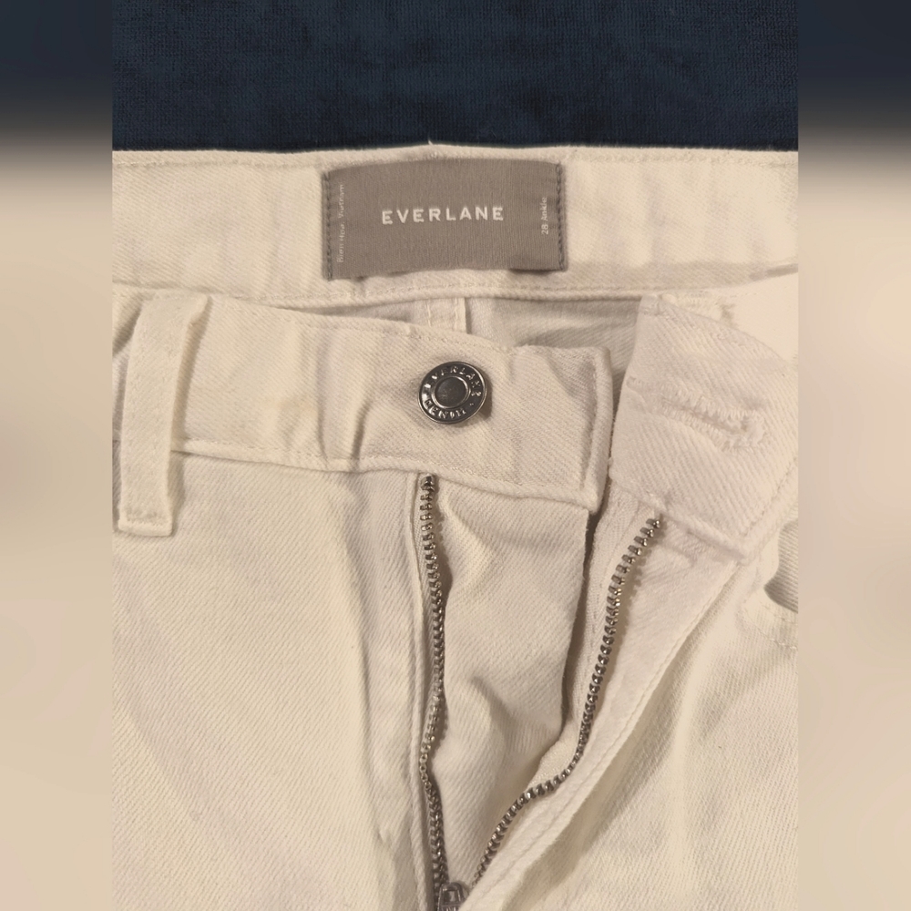 Everlane White Jeans 28x25